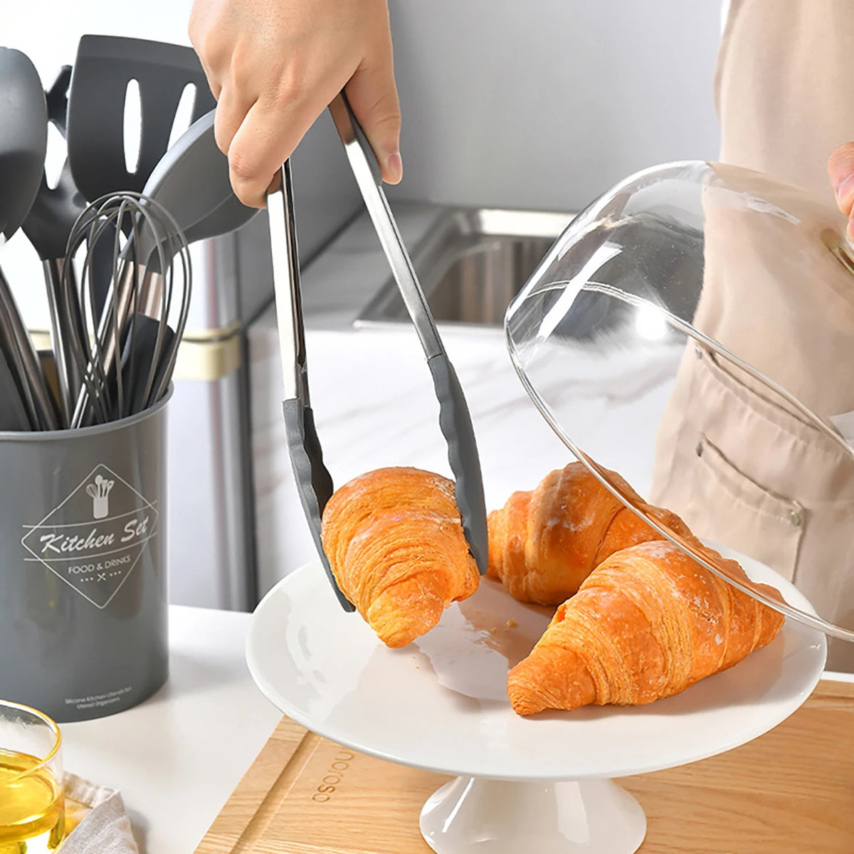 15pcs Silicone Kitchenware Set Stainless Steel Handle Cooking Utensils Spatula Spoon Food Clip Kitchen Tool with Storage Bucket